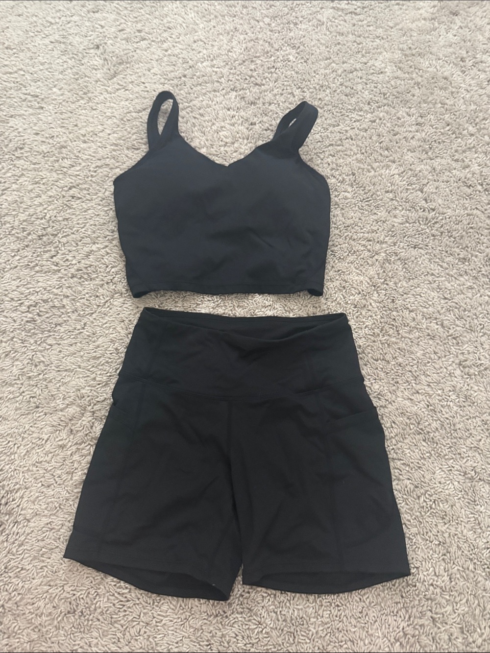 Workout set with biker shorts